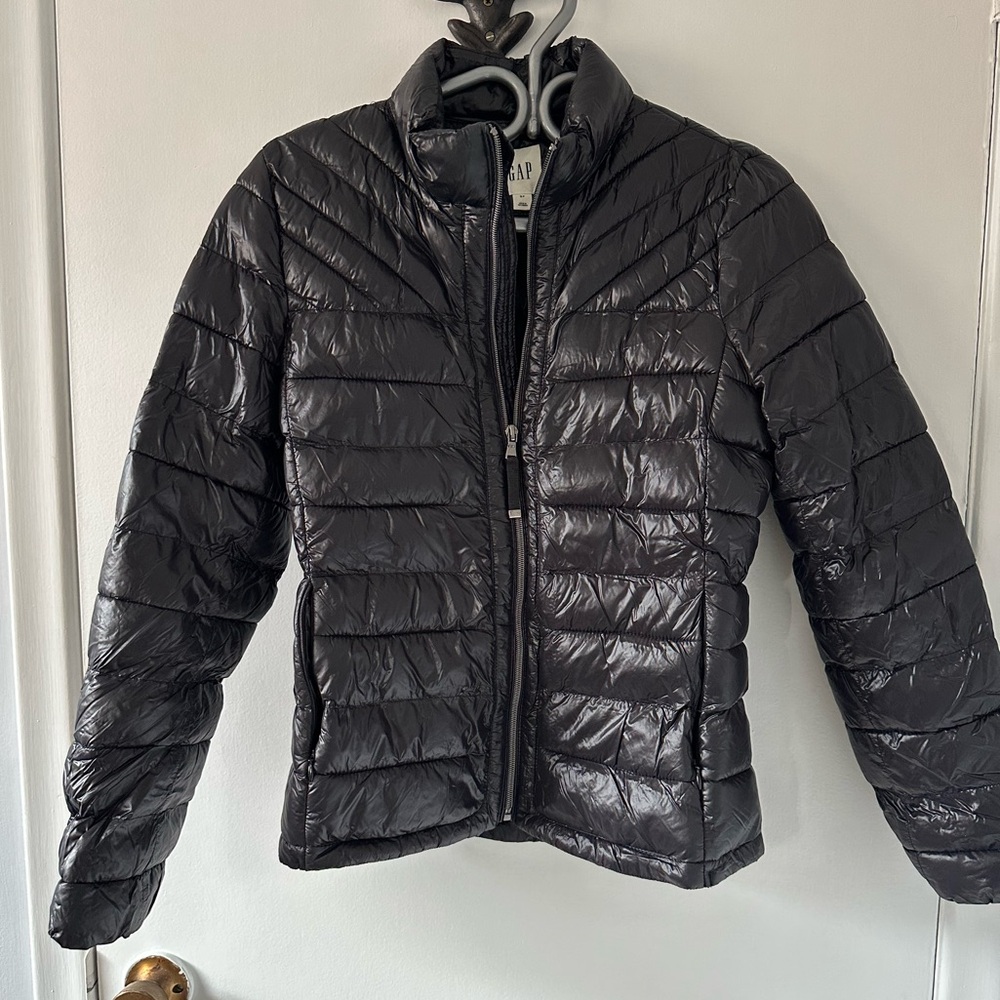 GAP Puffer Jacket Size Small